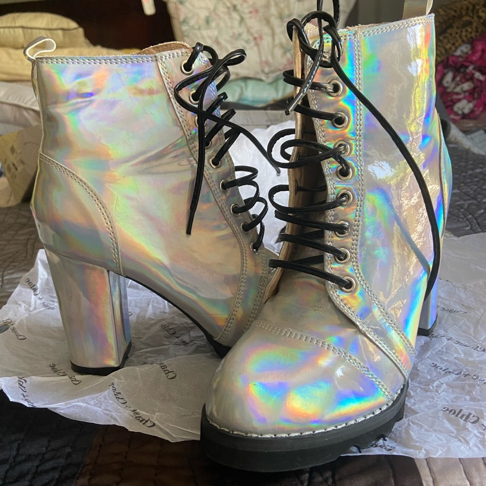 Chase + chloe “super holographic” CURRENT MOOD !
